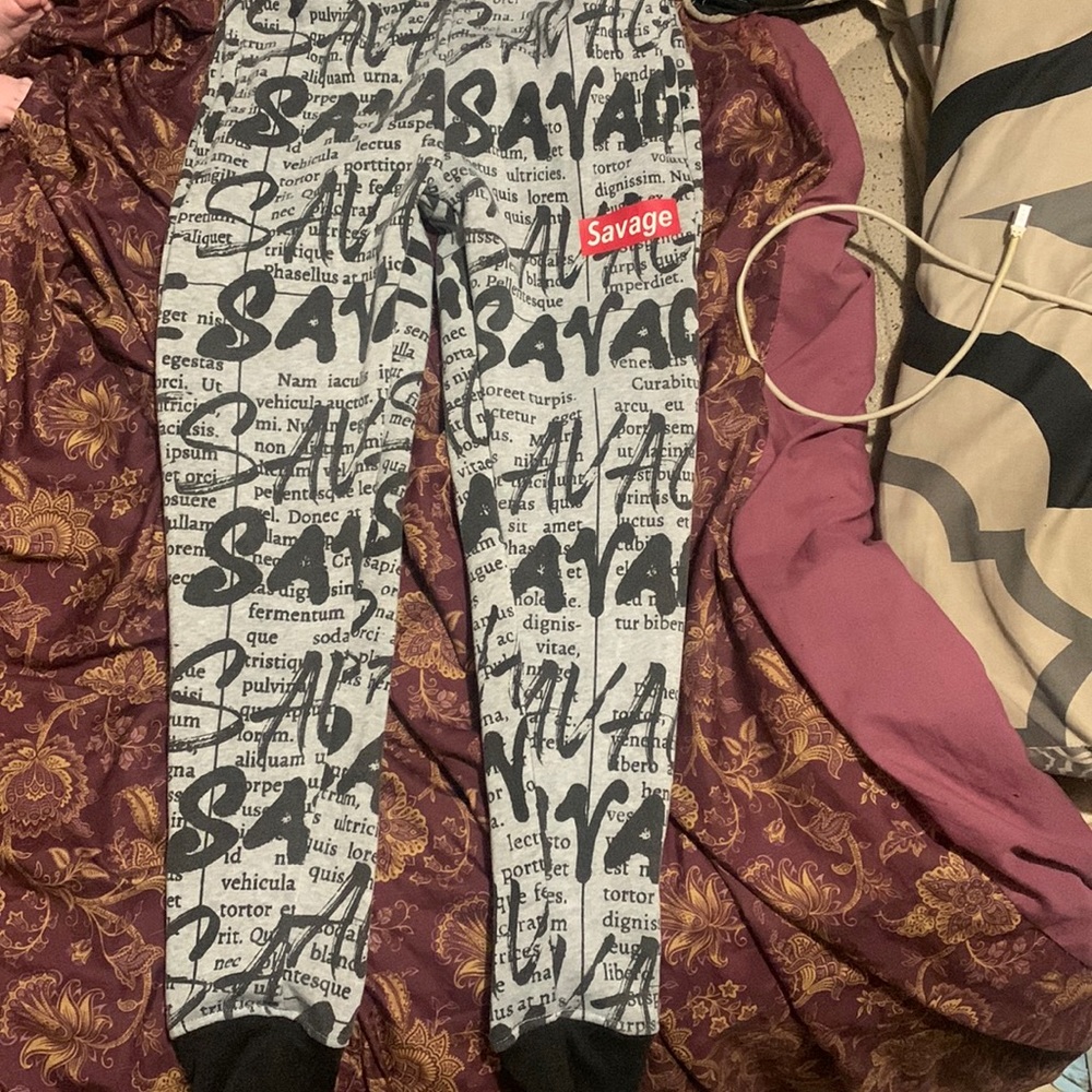 Savage joggers